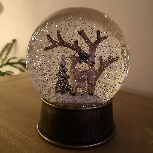 18cm Snowtime Dual Power LED Christmas Glitter Water Spinner Snow Globe Reindeer Scene 3 18cm Snowtime Dual Power LED Christmas Glitter Water Spinner Snow Globe Reindeer Scene - Image 3