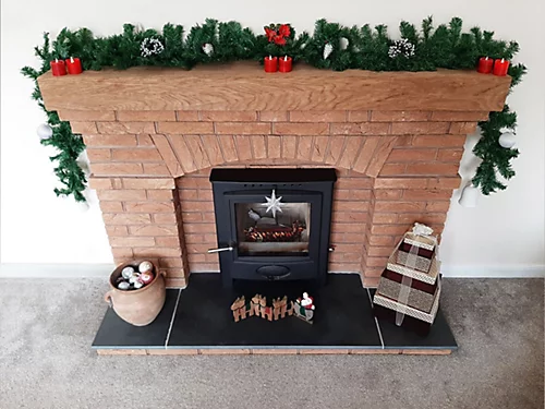 2 X Everlands Plain Artificial Christmas Imperial Garland Indoor And Outdoor 270cm X 25cm 3 2 X Everlands Plain Artificial Christmas Imperial Garland Indoor And Outdoor 270cm X 25cm - Image 3