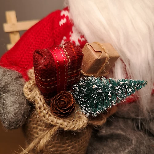 25cm Father Christmas Decoration Santa Claus Sitting On Bench 2 25cm Father Christmas Decoration Santa Claus Sitting On Bench - Image 2