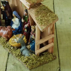30 CM 9 Piece Hand Decorated Wooden Traditional Christmas Nativity Set -Deals Christmas Decor Store 30 cm 9 piece hand decorated wooden traditional christmas nativity set5056589189440 04c MP