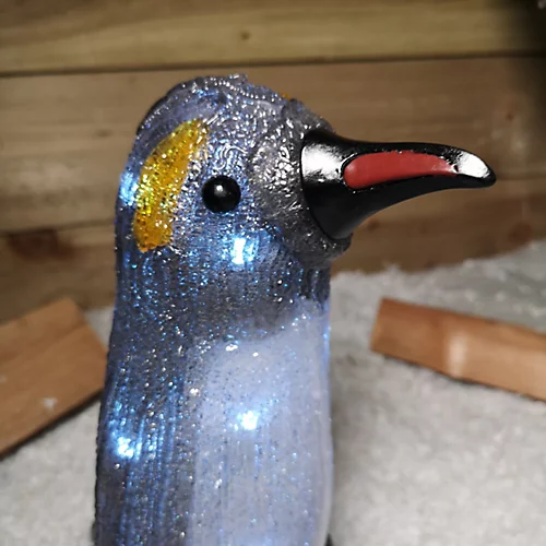 33cm (13") Indoor Outdoor Acrylic Standing LED Light Up Christmas Penguin In Cool White 3 33cm (13") Indoor Outdoor Acrylic Standing LED Light Up Christmas Penguin In Cool White - Image 3