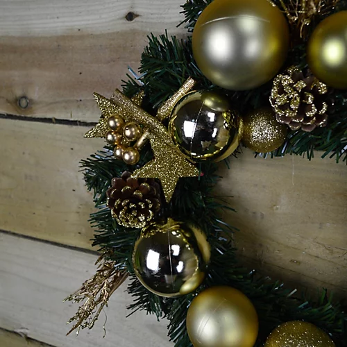 40cm Christmas Decoration Wreath With Stars, Pine Cones And Gold Baubles 3 40cm Christmas Decoration Wreath With Stars, Pine Cones And Gold Baubles - Image 3