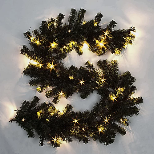 55cm Alaskan Pine White Christmas Wreath 1 55cm Alaskan Pine White Christmas Wreath