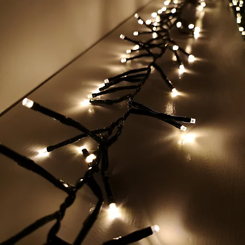 960 LED 12.4m Premier Christmas Outdoor Cluster Timer Lights In Warm White 2 960 LED 12.4m Premier Christmas Outdoor Cluster Timer Lights In Warm White - Image 2
