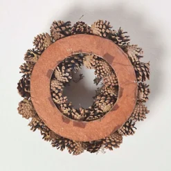 Homescapes Frosted Pinecone Christmas Wreath 7 Homescapes Frosted Pinecone Christmas Wreath -Deals Christmas Decor Store homescapes frosted pinecone christmas wreath5056280721307 04c MP