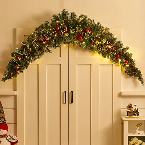 Livingandhome 180 Cm Artificial Red Ball Berries Christmas Swag With 50 LED Lights 2 Livingandhome 180 Cm Artificial Red Ball Berries Christmas Swag With 50 LED Lights - Image 2