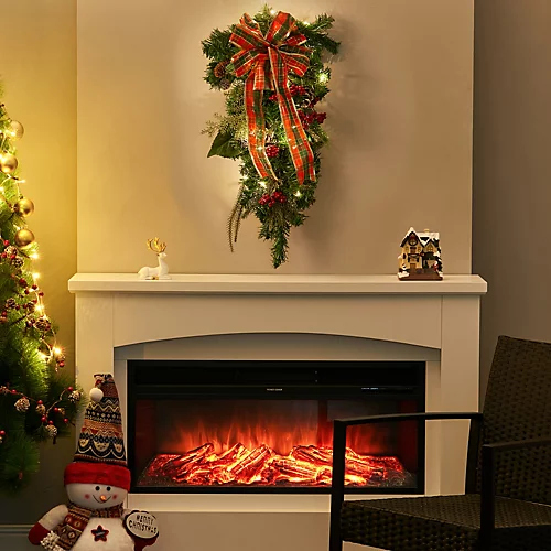 Livingandhome Artificial Green Pine Leaves Berry Christmas Garland With LED Light String Bowknot Decor 2 Livingandhome Artificial Green Pine Leaves Berry Christmas Garland With LED Light String Bowknot Decor - Image 2