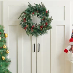 Livingandhome Green Christmas Wreath Red Berries Xmas Decoration With LED Light 50 Cm