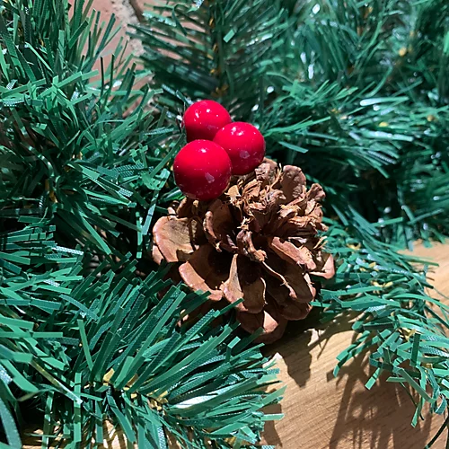 Premier 270cm (9ft) Christmas Garland Decoration With Red Berries & Cones 3 Premier 270cm (9ft) Christmas Garland Decoration With Red Berries & Cones - Image 3