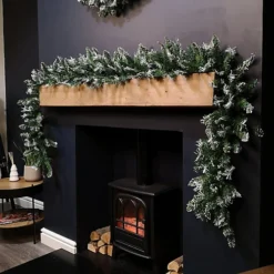 Premier 270cm (9ft) X 30cm Snow Tipped Green Christmas Garland Decoration -Deals Christmas Decor Store premier 270cm 9ft x 30cm snow tipped green christmas garland decoration5056589187095 03c MP