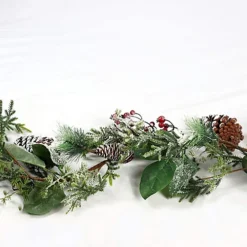 SHATCHI Natural Looking Artificial Snow Leaves, Flowers, Pinecones And Berries Wreath Front Door Hanging Christmas Decorations -Deals Christmas Decor Store shatchi natural looking artificial snow leaves flowers pinecones and berries wreath front door hanging christmas decorations5056141030821 04c MP