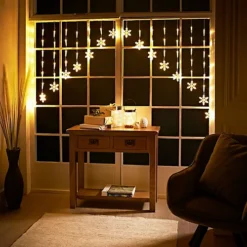 The Christmas Workshop 71619 Mains Operated Snowflake Curtain Lights