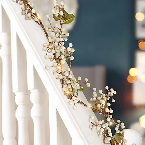 White Mistletoe Light Up 1.5m Christmas Garland 3 White Mistletoe Light Up 1.5m Christmas Garland - Image 3