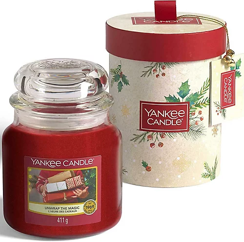 Yankee Candle Christmas Scented Fragrance Unwrap The Magic Medium Jar Gift Set 1 Yankee Candle Christmas Scented Fragrance Unwrap The Magic Medium Jar Gift Set